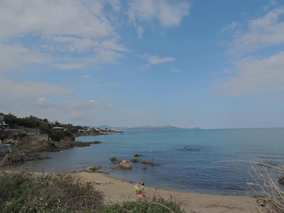 Apartment T3 Les Issambres Vue Mer. Velos, Paddles Sur Place