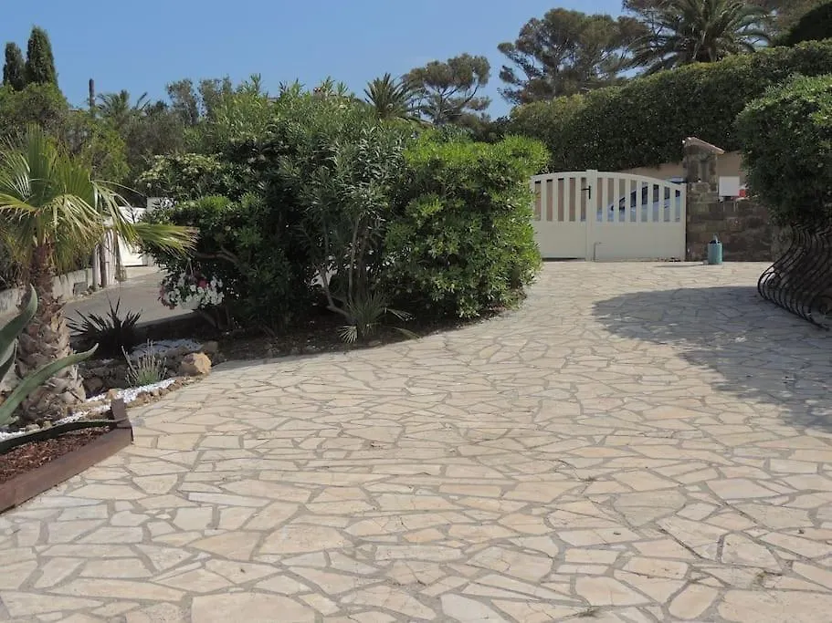 Apartment T3 Les Issambres Vue Mer. Velos, Paddles Sur Place